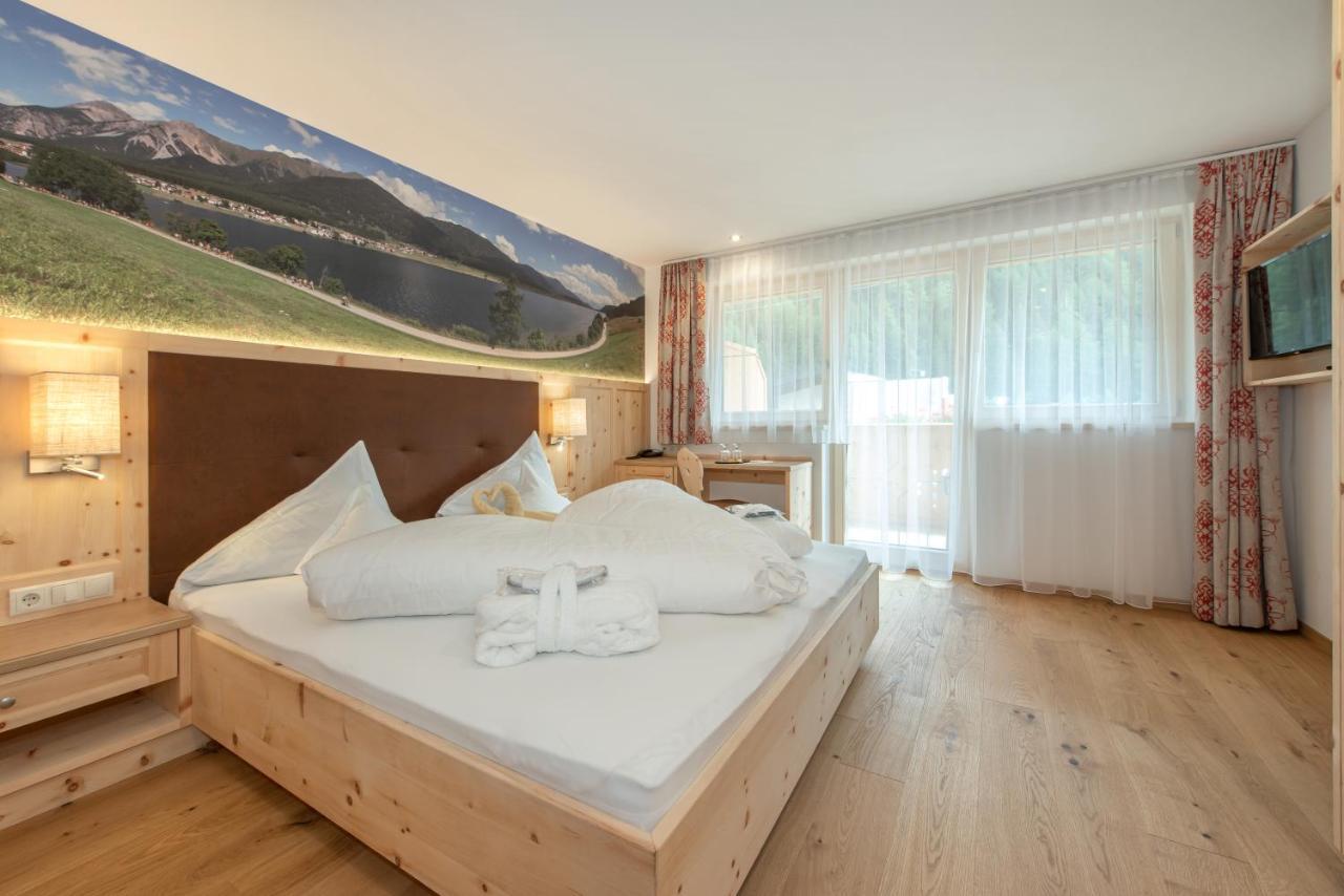 Hotel Theiner Graun im Vinschgau Exterior foto
