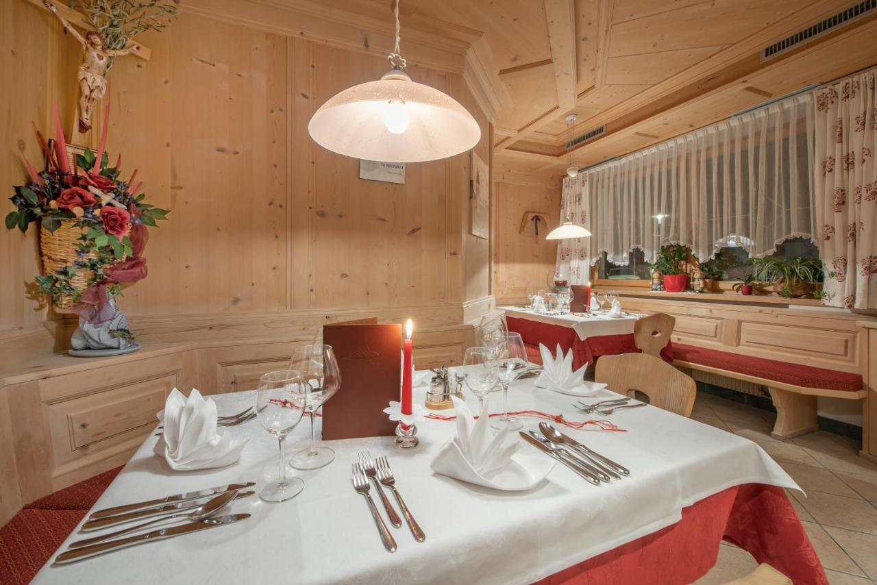 Hotel Theiner Graun im Vinschgau Exterior foto