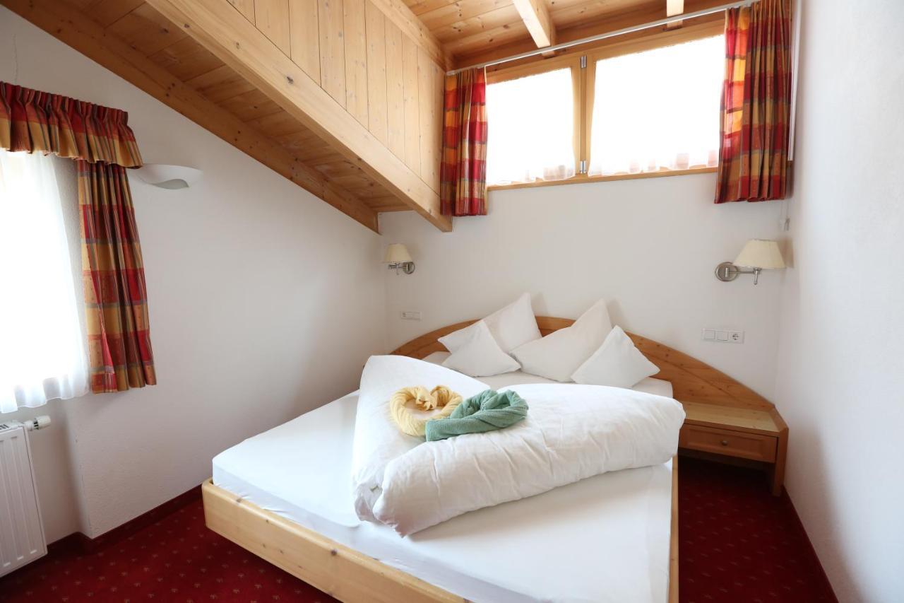 Hotel Theiner Graun im Vinschgau Exterior foto