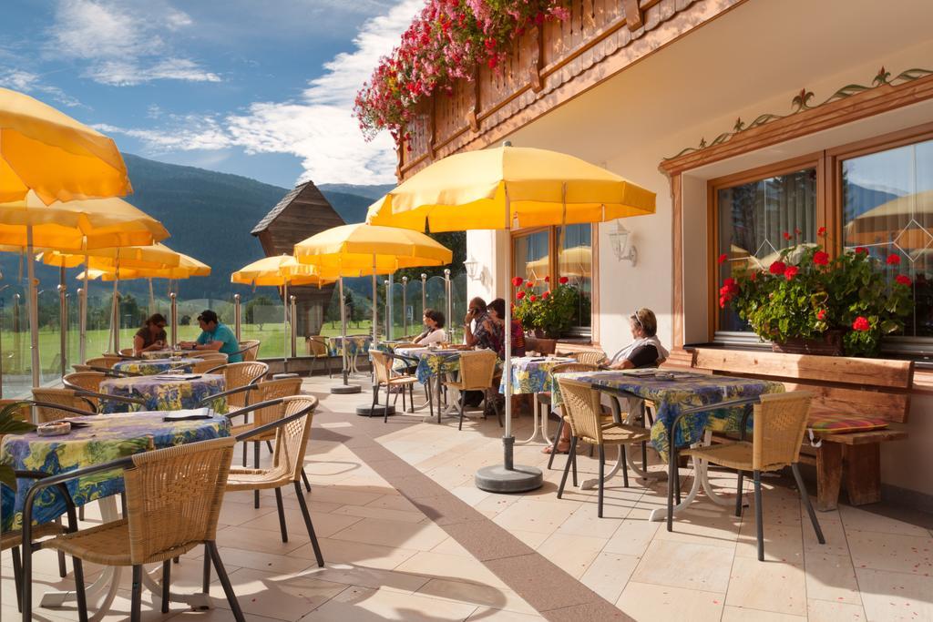 Hotel Theiner Graun im Vinschgau Exterior foto